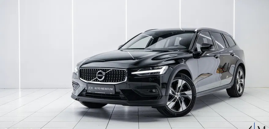 żagań Volvo V60 Cross Country cena 169900 przebieg: 74000, rok produkcji 2021 z Żagań